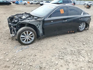 INFINITI Q50 3.0T LUXE