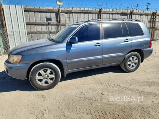 TOYOTA HIGHLANDER BASE