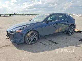 MAZDA 3 PREFERRED