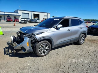 KIA SELTOS EX