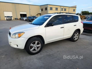 TOYOTA RAV4 BASE