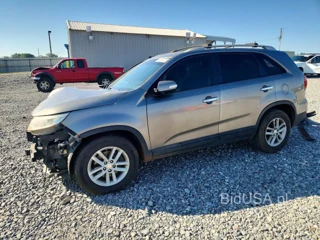 KIA SORENTO LX
