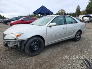 TOYOTA CAMRY XLE V6