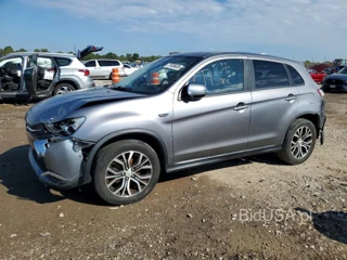 MITSUBISHI OUTLANDER SPORT ES