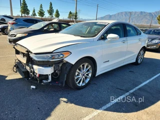 FORD FUSION SE HYBRID