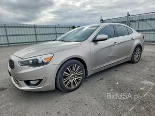 KIA CADENZA PREMIUM
