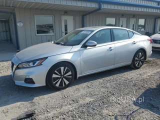 NISSAN ALTIMA SV