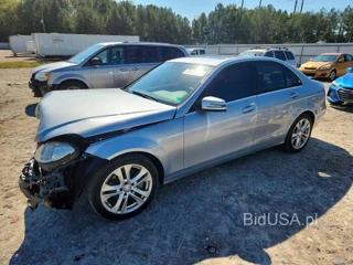 MERCEDES-BENZ C 250