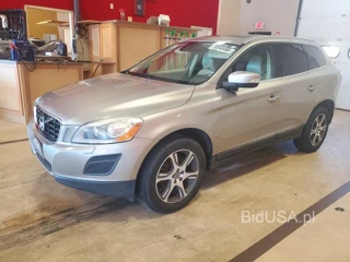 VOLVO XC60 T6