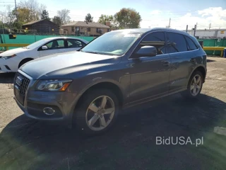 AUDI Q5 PREMIUM PLUS