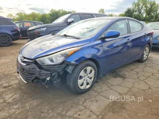 HYUNDAI ELANTRA SE