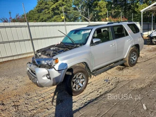 TOYOTA 4RUNNER TRD OFF-ROAD PREMIUM