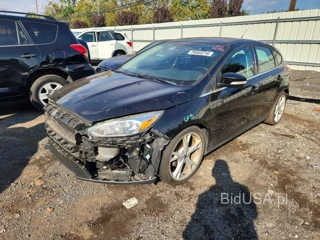 FORD FOCUS TITANIUM
