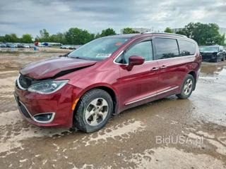 CHRYSLER PACIFICA TOURING L PLUS