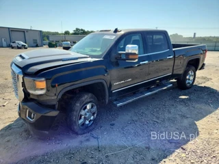 GMC SIERRA K3500 DENALI