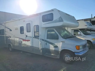 FORD ECONOLINE E450 SUPER DUTY CUTAWAY VAN