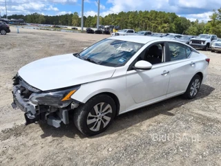 NISSAN ALTIMA S