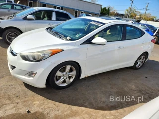 HYUNDAI ELANTRA GLS