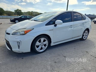TOYOTA PRIUS FIVE