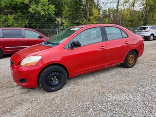 TOYOTA YARIS BASE