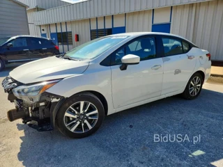 NISSAN VERSA SV