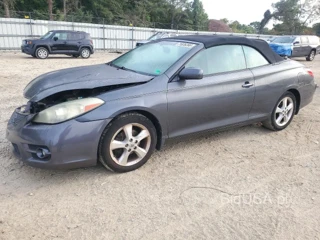 TOYOTA CAMRY SOLARA SLE V6