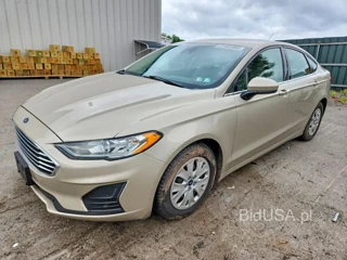 FORD FUSION S