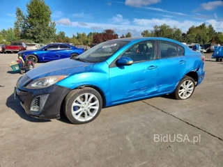 MAZDA 3 S