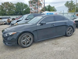 MERCEDES-BENZ A 220 4MATIC