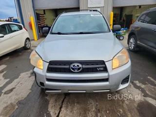TOYOTA RAV4 BASE