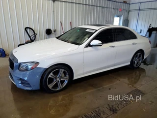 MERCEDES-BENZ E 300 4MATIC