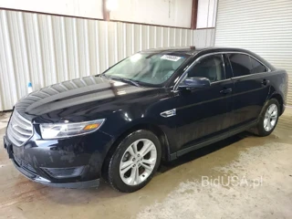 FORD TAURUS SE