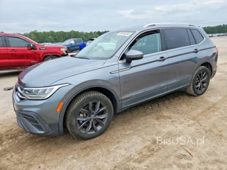 VOLKSWAGEN TIGUAN SE
