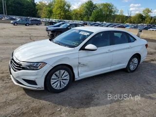 VOLKSWAGEN JETTA S