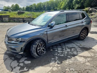 VOLKSWAGEN TIGUAN SE
