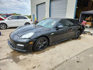 PORSCHE PANAMERA 2