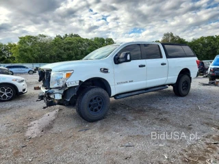 NISSAN TITAN XD SV