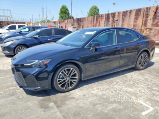 TOYOTA CAMRY XLE