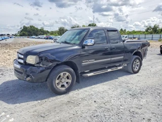 TOYOTA TUNDRA ACCESS CAB SR5