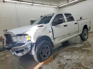 RAM 2500 TRADESMAN