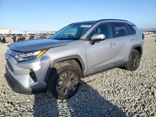 TOYOTA RAV4 XLE PREMIUM