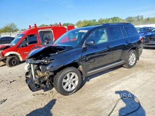 TOYOTA HIGHLANDER SE