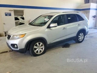KIA SORENTO LX