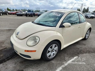 VOLKSWAGEN NEW BEETLE 2.5L