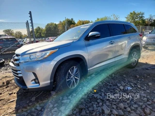 TOYOTA HIGHLANDER XLE