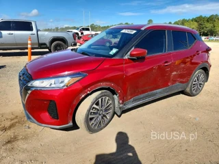 NISSAN KICKS SV