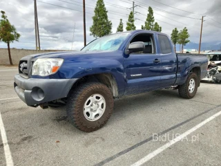 TOYOTA TACOMA BASE