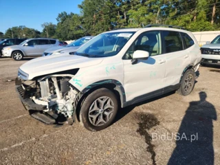 SUBARU FORESTER PREMIUM