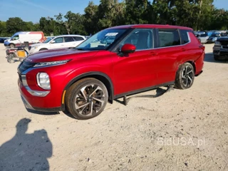 MITSUBISHI OUTLANDER SE