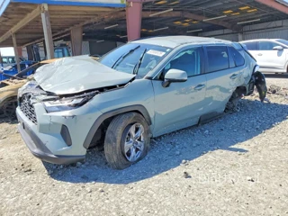 TOYOTA RAV4 XLE